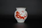 Meissen - Vaas - Porselein - Red Dragon - Meissen