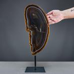 Achat-schijf op metalen standaard – natuurschilderij met