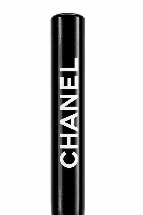 Daluxe Art - 1999 • Chanel Baseball Bat, Antiquités & Art, Art | Objets design