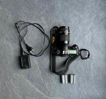Nikon D200 + AF NIKKOR 35-135mm f/3.5–4.5 Appareil photo