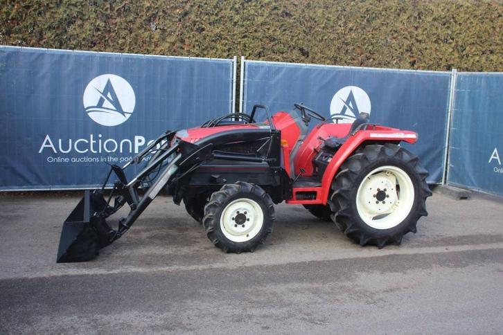 Veiling: Minitractor Mitsubishi MT 23 Diesel met Voorlader, Articles professionnels, Agriculture | Tracteurs, Enlèvement