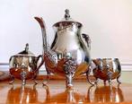 Koffie- en theeservies (3) - Timeless Elegance: Vintage, Antiquités & Art, Antiquités | Meubles | Tables