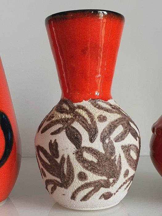 Vaas - Keramiek - Vier oude Duitse keramische vazen., Antiek en Kunst, Kunst | Designobjecten