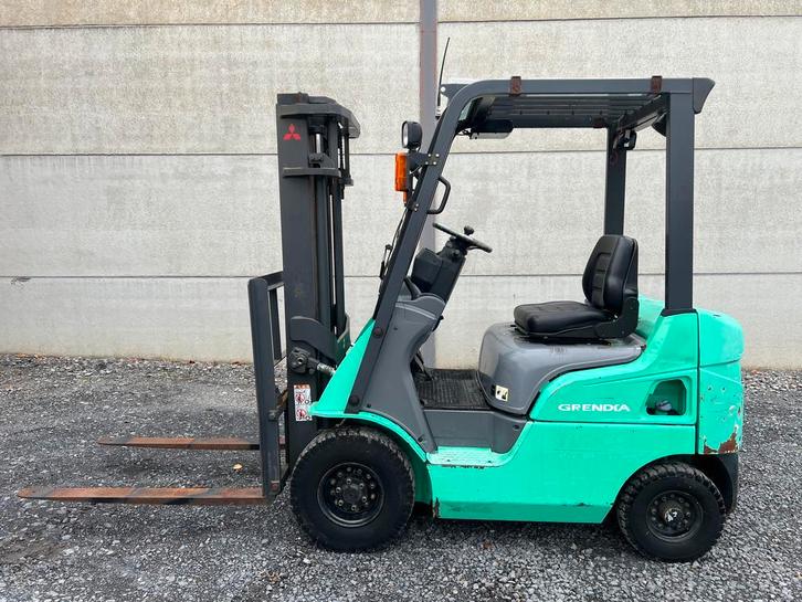 Mitsubishi FD15 heftruck diesel, Articles professionnels, Machines & Construction | Chariots élévateurs & Transport interne