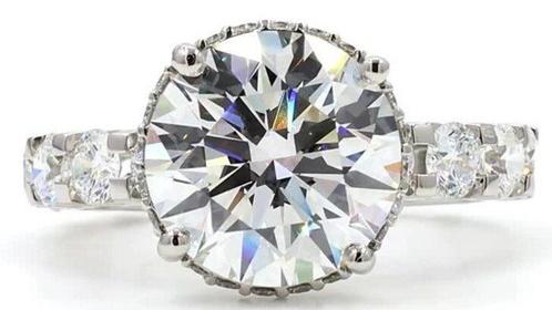 Ring Platina -  6.71ct. tw. Diamant (Lab-grown) - Diamant, Handtassen en Accessoires, Ringen