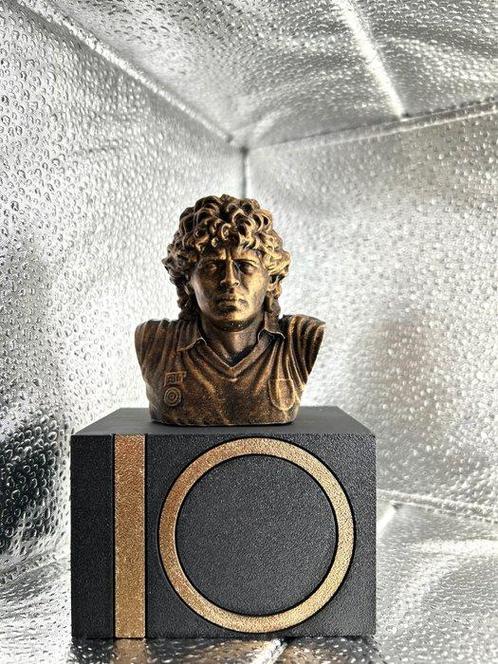 D10S - Miniatuur beeldje - Mezzobusto di Maradona su, Verzamelen, Overige Verzamelen