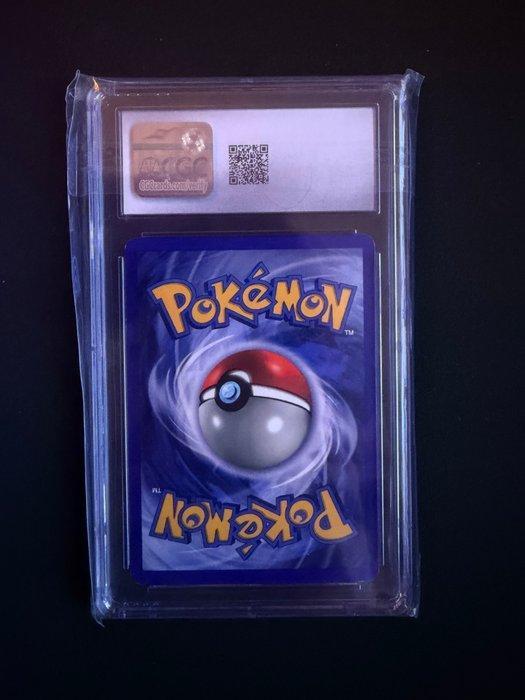 Pokémon - 1 Graded card - Charizard 4/102 Foil - CGC 8 -, Hobby en Vrije tijd, Verzamelkaartspellen | Pokémon