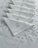 Tafelkleed (9) - 170 cm - 170 cm - Handgeborduurd vierkant