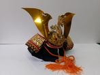 Kabuto - Japon. Décoration kabuto. Livré avec un support de