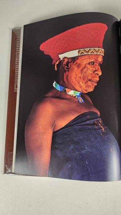 Catalogus van de Afrikaanse lichamen (Zonder Minimumprijs), Antiek en Kunst, Kunst | Niet-Westerse kunst