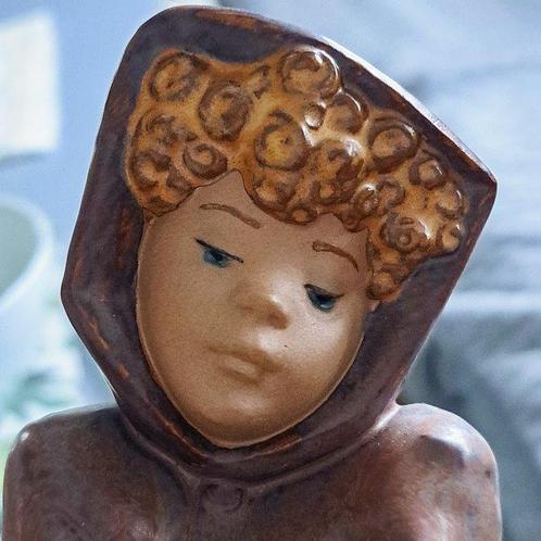 Nao by Lladró - Figurine - Porcelaine en grès, Antiek en Kunst, Antiek | Glaswerk en Kristal