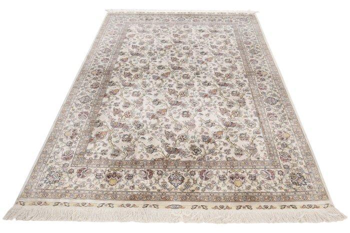 Hereke zijde, zeer fijn, gesigneerd. - Vloerkleed - 200 cm -, Huis en Inrichting, Stoffering | Tapijten en Vloerkleden
