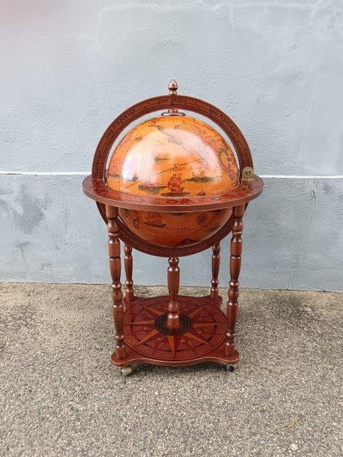 Bar - Hars, Hout - Globe barkast, drankkast, Antiek en Kunst, Curiosa en Brocante