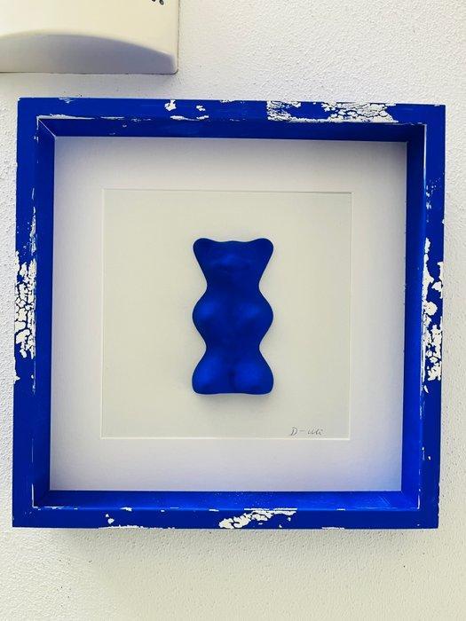 D - Uli -  Hommage a´ Yves Klein HARIBO, Antiek en Kunst, Kunst | Designobjecten