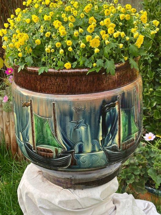 Torhout - Vaas - Vlaams Aardewerk - geïnspireerd door de, Antiek en Kunst, Antiek | Meubels | Stoelen en Sofa's