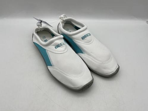 Veiling - 10 paar Waterschoenen maat 46 Unisex Wit/Blauw Bec, Watersport en Boten, Watersportkleding, Nieuw