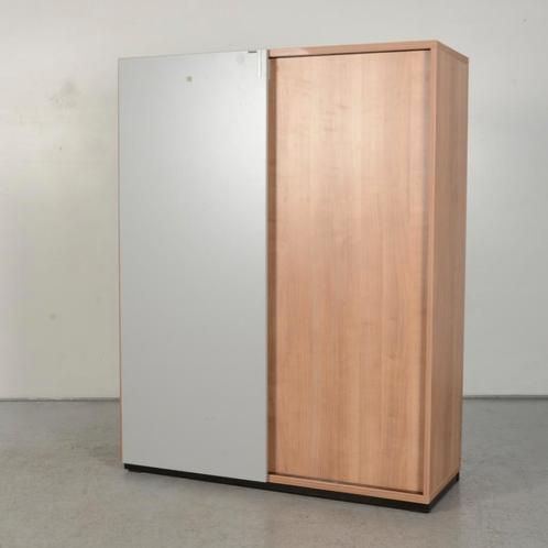 Schuifdeurkast Svoboda - Kersen Havanna - 154 x 120 cm, Huis en Inrichting, Kasten | Roldeurkasten en Archiefkasten, Gebruikt