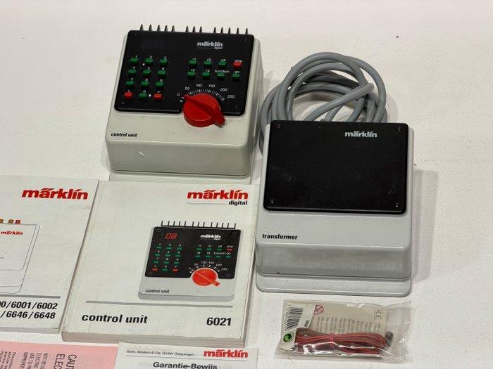 Märklin H0 - 6002, 6021, 74040 - Digitale besturingseenheid, Hobby & Loisirs créatifs, Trains miniatures | HO