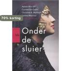 Onder De Sluier 9789054664758 E. Klein, Verzenden, Zo goed als nieuw, E. Klein