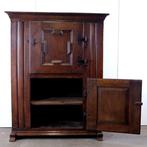 Armoire - fouet - bois de chêne