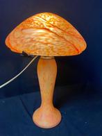 Lampe de table en verre (modèle champignon)