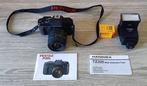 Pentax P30n / obbiettivo Sigma Zoom 24-70 mm 1:3.5-5.6 UC /, Audio, Tv en Foto, Nieuw