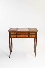 Bijzettafel - Mahonie, Walnoot