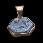 Modulaire zilveren hanger met een oude nabij-oosterse