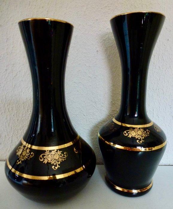 Vase à fleur unique (2) - Bladgoud / Opaline / Camee -, Antiek en Kunst, Antiek | Glaswerk en Kristal