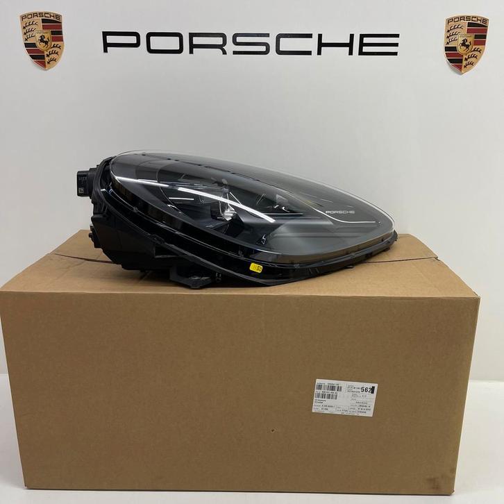 Porsche Macan (95B II) ORIGINELE LED koplamp rechts, Auto-onderdelen, Verlichting, Nieuw, Herkomst onderdeel bekend, Porsche, Ophalen