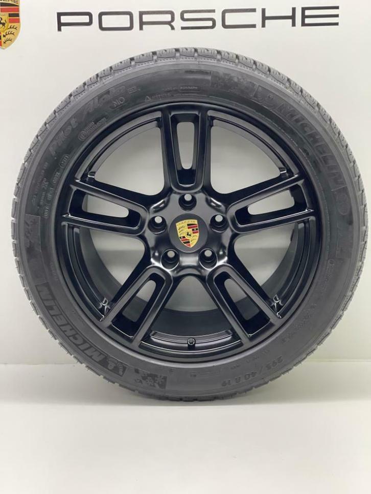 Porsche Panamera (971) ORIGINELE 19inch met winterbanden, Auto-onderdelen, Banden en Velgen, 19 inch, Winterbanden, 295 mm, Personenwagen