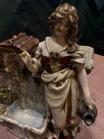 Figurine - handbeschilderd fontein bloempot - Poterie,, Antiek en Kunst