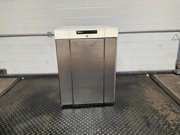 Online veiling: Gram, K 210 RG DL 3N, Koelkast beschikbaar voor biedingen