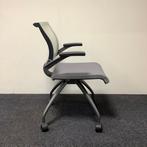 Ahrend 250 verrijdbare vergaderstoel met kunststof rug,