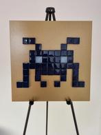 FreeSpeech (XX) - Blue Crab - Space Invaders Street Art Game