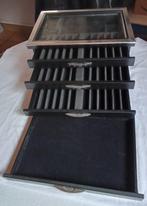 Zonder minimumprijs - Vitrine - Hout, Glas, Metaal, Fluweel, Verzamelen, Nieuw