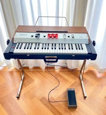 Elgam - 2049 - Portable Electronic Combo Organ - - - Orgue, Musique & Instruments