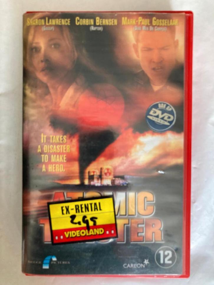 ATOMIC TWISTER (EX RENTAL) (VHS), Cd's en Dvd's, VHS | Film, Gebruikt