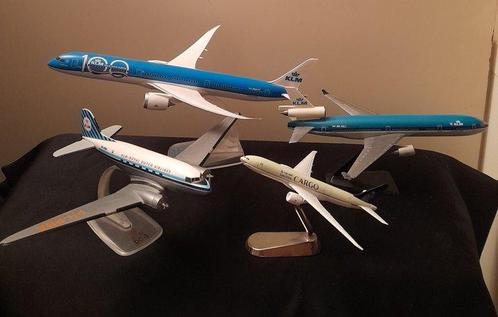 Modelvliegtuig - Four scale models, Antiek en Kunst, Antiek | Wandborden en Tegels