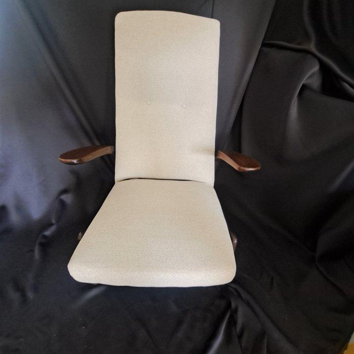 Gimson & Slater - Rolf Rastad & Adolf Relling - Fauteuil -, Antiek en Kunst, Antiek | Meubels | Stoelen en Sofa's