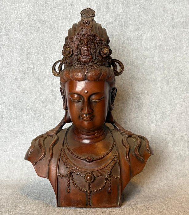Guanyin buste 30 cm / 4 kg - Brons - Eind 20e eeuw, Antiquités & Art, Antiquités | Autres Antiquités