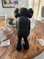 Medicom Toy - Kaws (1974) - sculptuur, Small Lie - 27.9 cm -, Cd's en Dvd's, Nieuw in verpakking