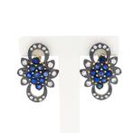 Gouden / zilveren oorhangers met saffier en diamant | Ca...., Handtassen en Accessoires, Oorbellen, Gebruikt, Overige kleuren