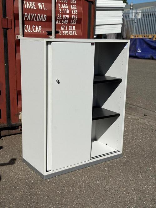 Gebruikte Schuifdeurkast - Merk Steelcase - 100 Stuks, Huis en Inrichting, Kasten | Roldeurkasten en Archiefkasten, 25 tot 50 cm