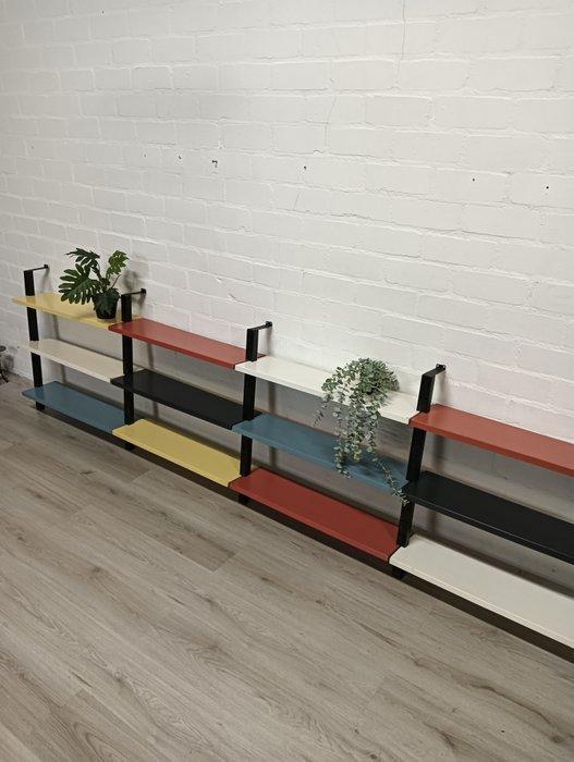 Devo - Coen De Vries - Wandrek - Metaal, Antiek en Kunst, Antiek | Meubels | Stoelen en Sofa's