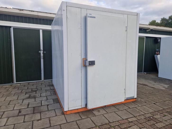 Koelcel 196 x 226 x 232 cm stekker klaar, Zakelijke goederen, Horeca | Keukenapparatuur, Gebruikt, Koelen en Vriezen