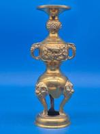 Messing Kerzenhalter – Reliefdekor mit Vögeln und Masken –