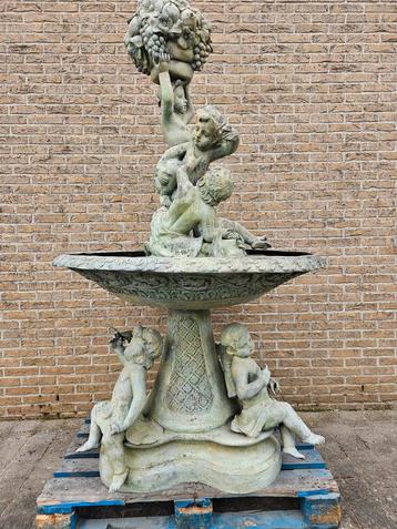 Bronzen fonteinen, naar ieders budget tuinbeelden in brons!