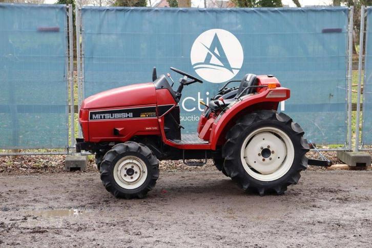 Veiling: Minitractor Mitsubishi MT165 Diesel, Articles professionnels, Agriculture | Tracteurs, Enlèvement