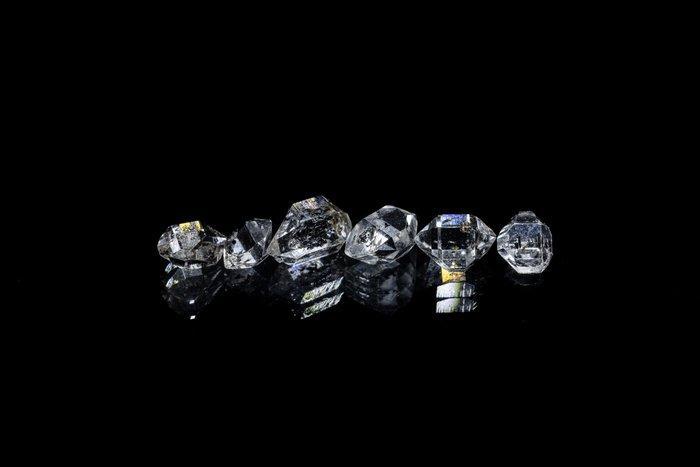 RARISSIME Set van 6 Herkimer-diamanten – 3,55 karaat, Verzamelen, Mineralen en Fossielen
